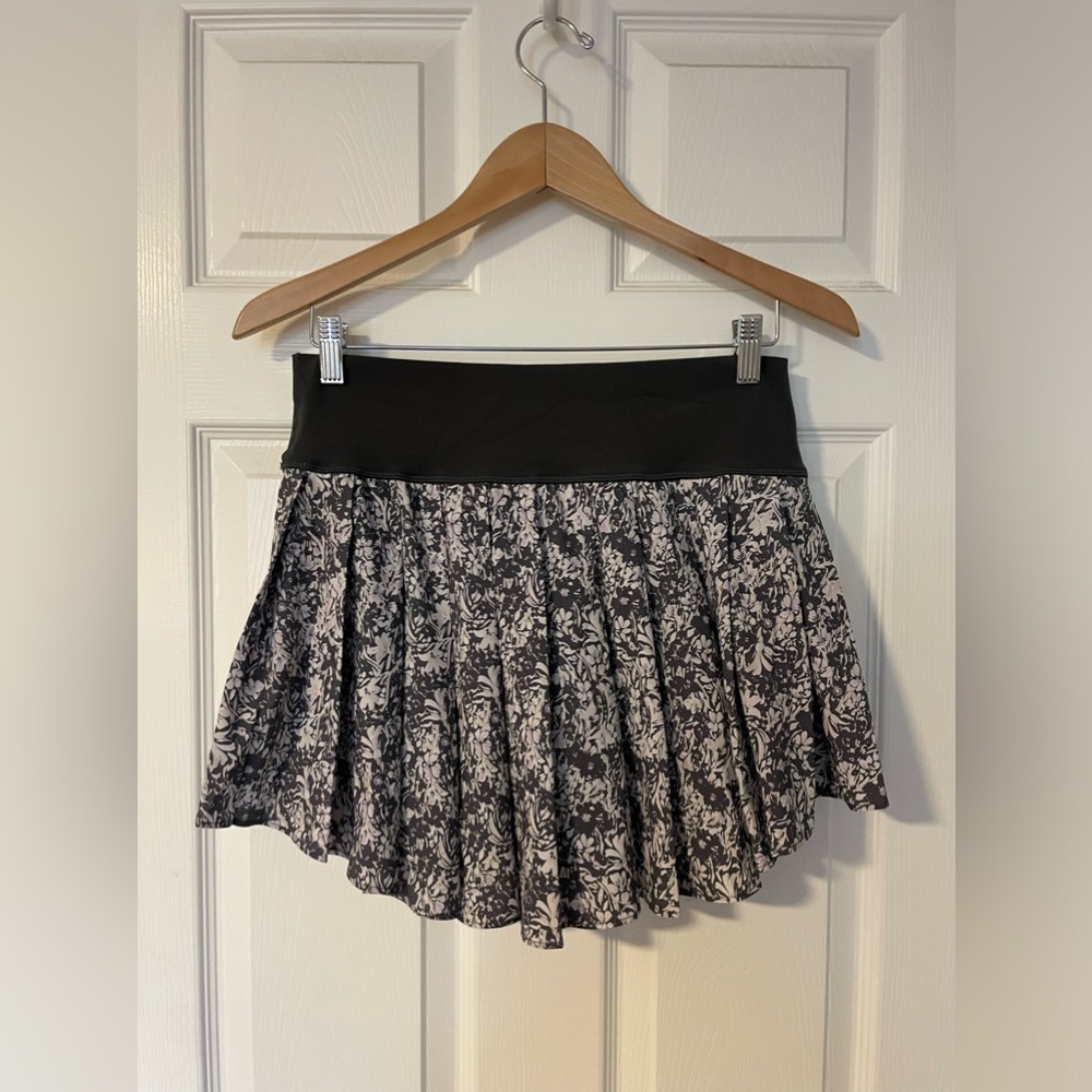 Women's Floral Pleated Skort with Black Waistband